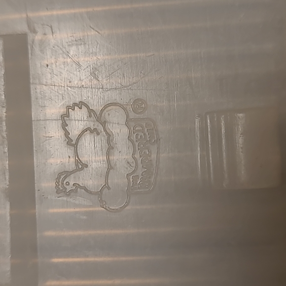 The Pampered Chef Crinkle Cutter - Picture 4 of 14